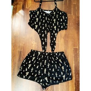 Eyeshadow // Short Set // Black & Green